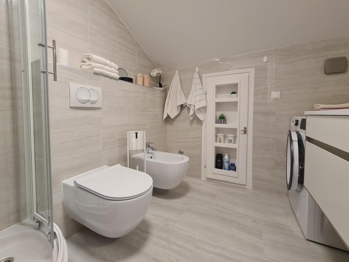 Apartment Magnolia Petrcane Bagian luar foto