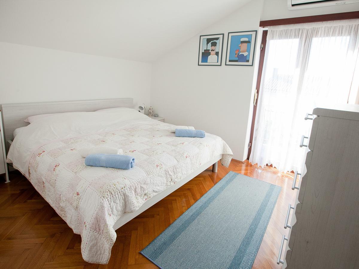 Apartment Magnolia Petrcane Bagian luar foto